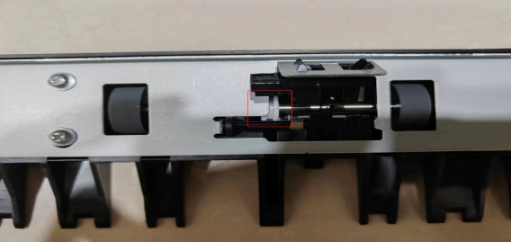 新装机打印时出纸口附近异响