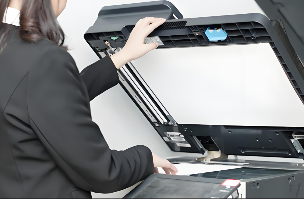 柯尼卡美能达复印2合1如何操作—柯美复印将两页合并成在一页上—柯美2合1复印功能